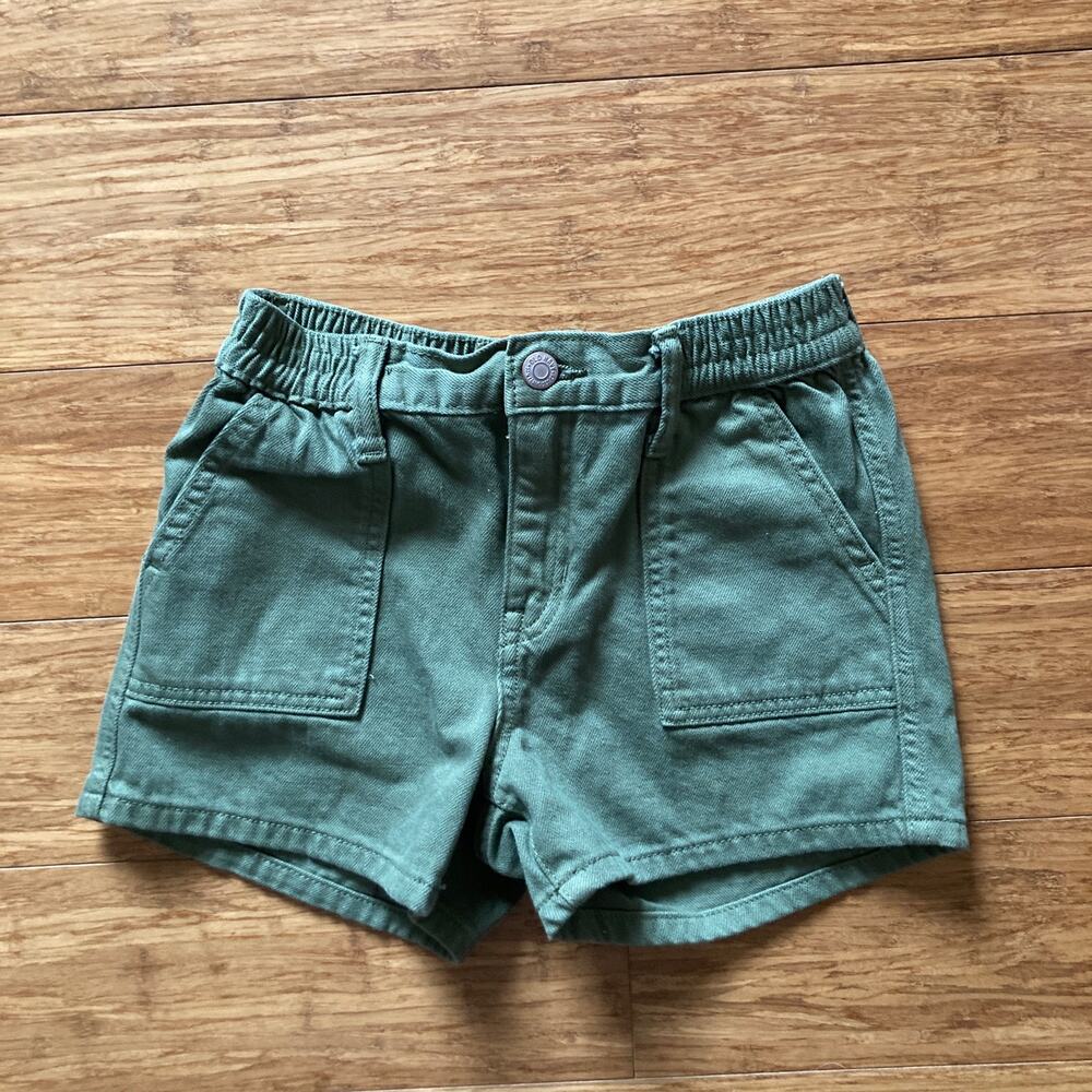 Old Navy Girls Army Green Shorts, Size 10